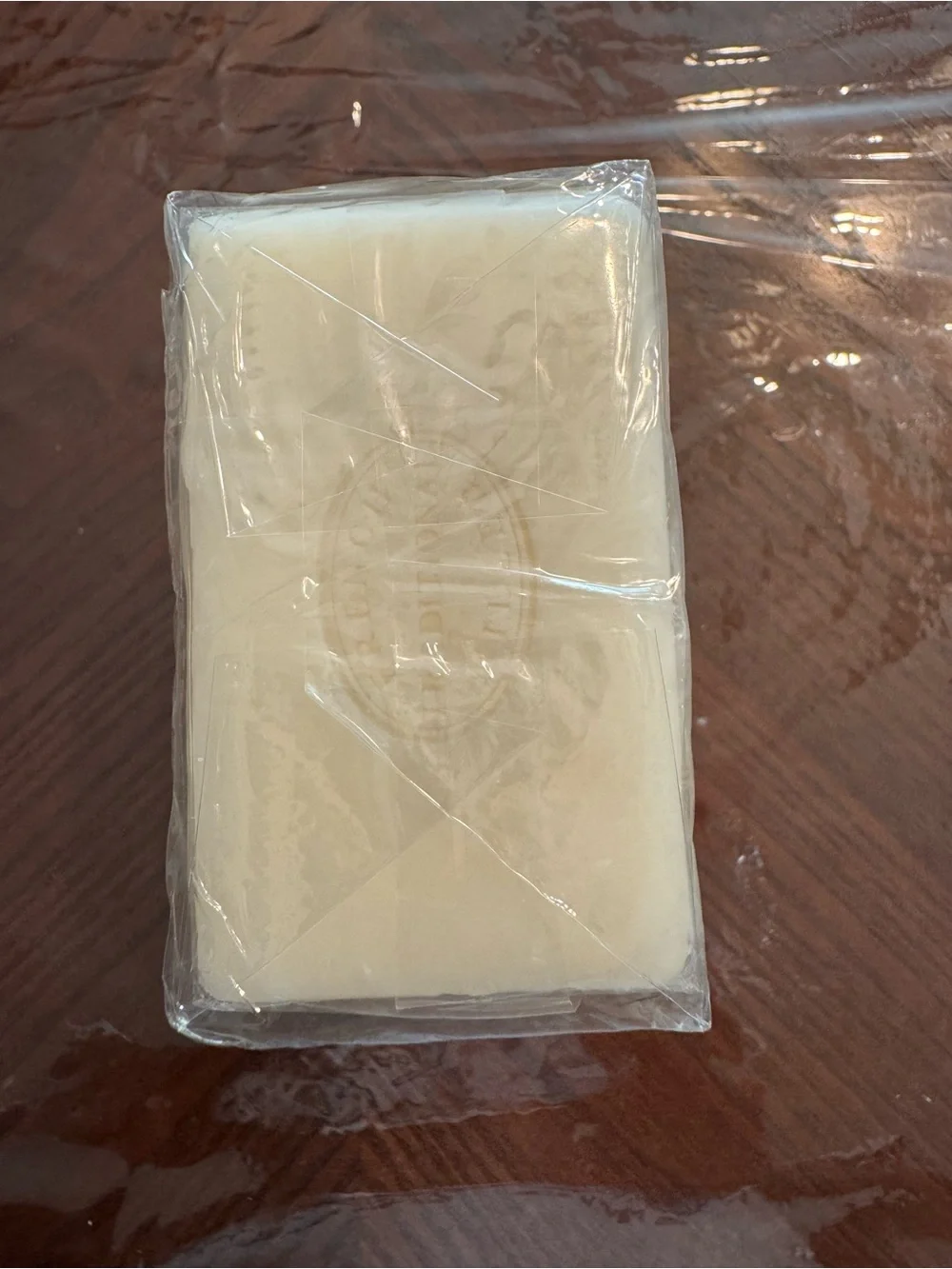 A La Maison Hypoallergenic Unscented Bar Soap - Cream (4 Pack)